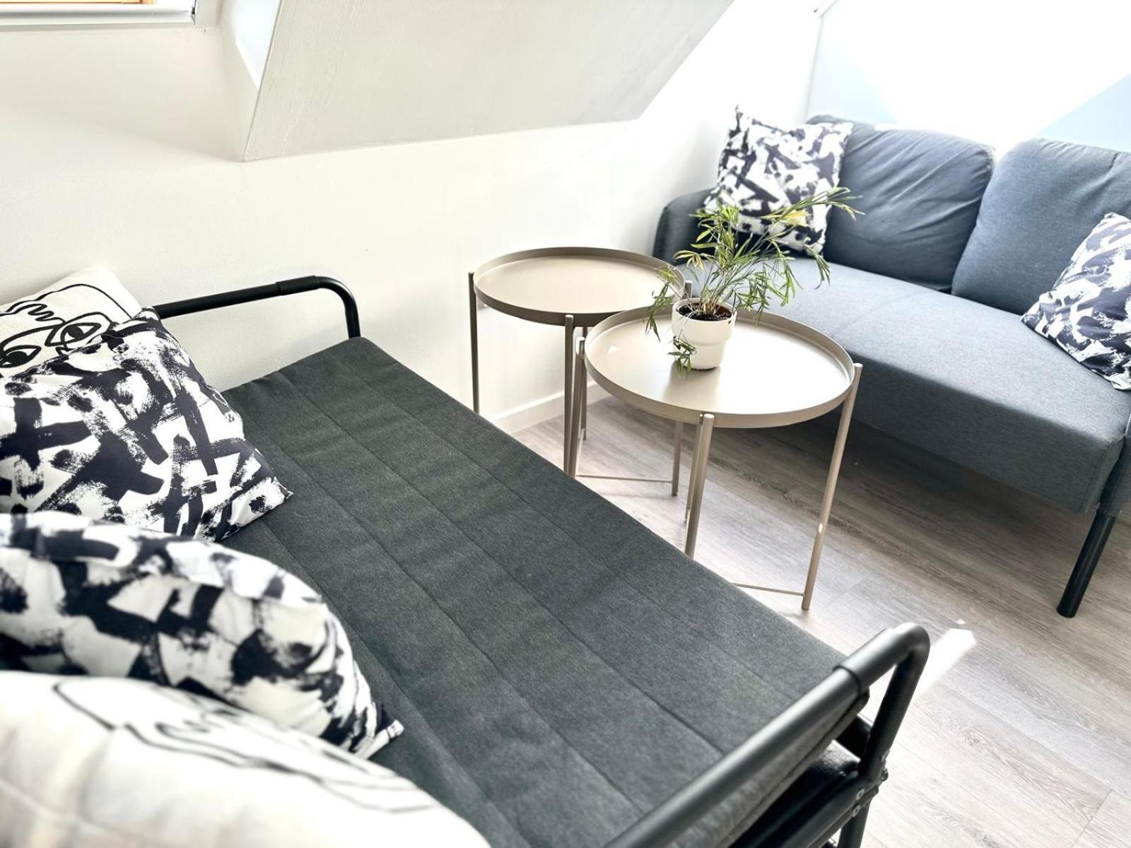 Palace Quarter 2 Peaceful Modern Central Top Floor Apartment Budapest Exterior photo